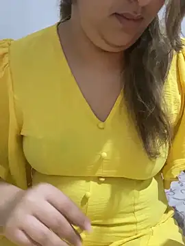 Snapshot of yassminsexy22 chatting on 8, 2, 2026 yassminsexy22 online show from 8, 2, 2026