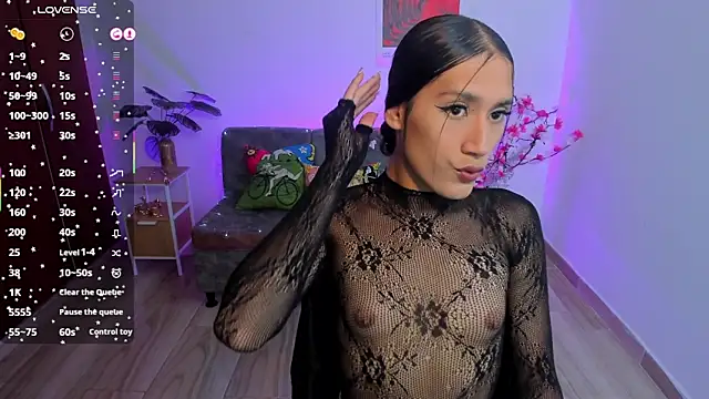 Snapshot of CamilaHarperr_ chatting on 13, 6, 2026 CamilaHarperr online show from 13, 6, 2026