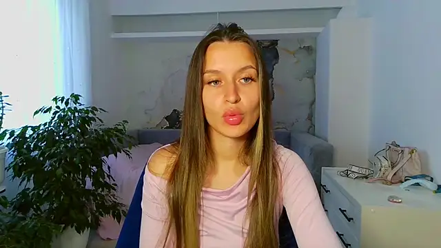 Snapshot of Submissive_love chatting on 25, 5, 2026 Submissive love online show from 25, 5, 2026