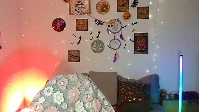 catalinamommyx online show from 2, 11, 2025