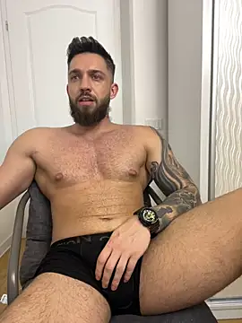 LoveIsBlind  online show from 12, 9, 2025