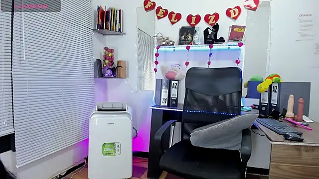 MIAUTENA online show from 27, 2, 2025