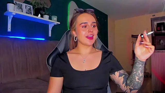 evy orange1 online show from 17, 7, 2026