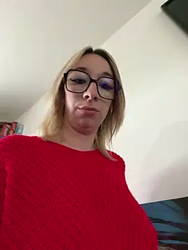 Snapshot of Giuliana_baby chatting on 8, 6, 2026 Giuliana baby online show from 8, 6, 2026