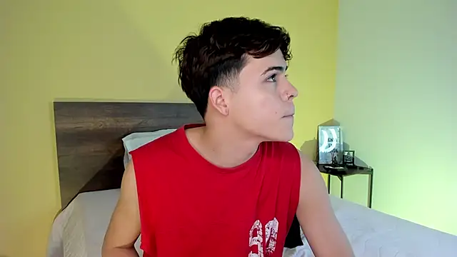 justinbiler online show from 28, 2, 2025