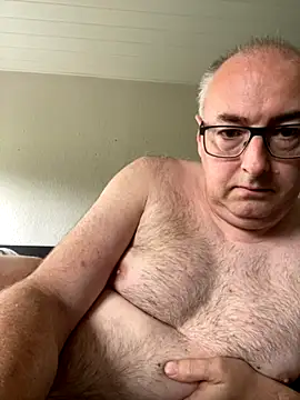 Snapshot of Ronaldo50_DK chatting on 29, 9, 2025 Ronaldo50 DK online show from 29, 9, 2025