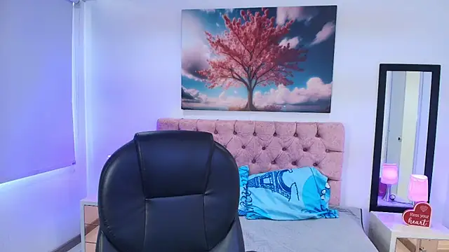 Emma monserrat online show from 9, 1, 2026