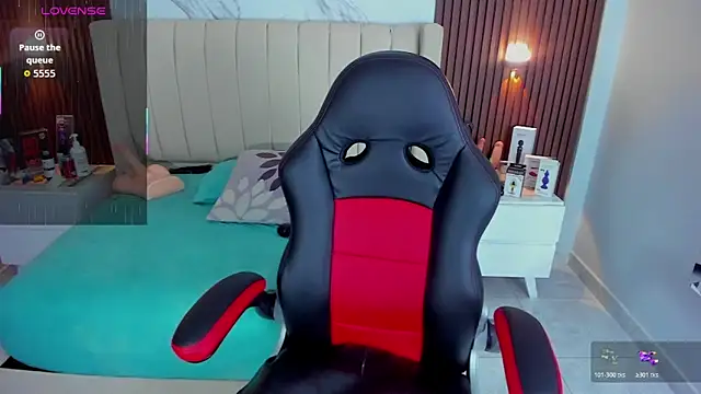 Snapshot of CAMILAGRAY chatting on 19, 1, 2026 CAMILAGRAY online show from 19, 1, 2026