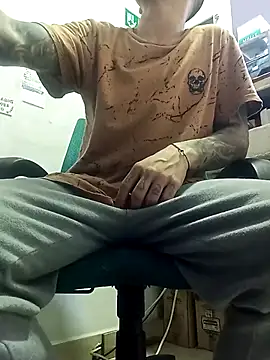 HornetBigDickonYou online show from 11, 10, 2025