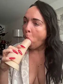 Snapshot of Dagmar92 chatting on 23, 11, 2025 Dagmar92 online show from 23, 11, 2025