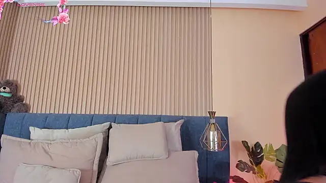 kathecute   online show from 18, 2, 2026