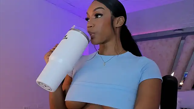 ChaynnaCooper online show from 11, 12, 2024