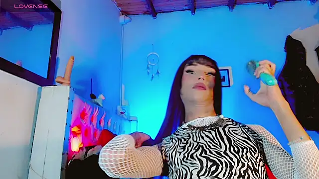 HELEM  S7 online show from 10, 3, 2025