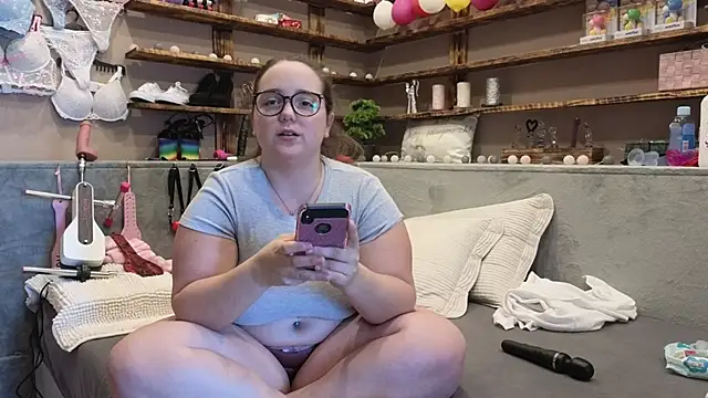 Snapshot of Kimberly-Caprice chatting on 25, 2, 2025 Kimberly-Caprice online show from 25, 2, 2025