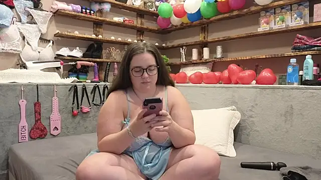 Snapshot of Kimberly-Caprice chatting on 11, 3, 2025 Kimberly-Caprice online show from 11, 3, 2025