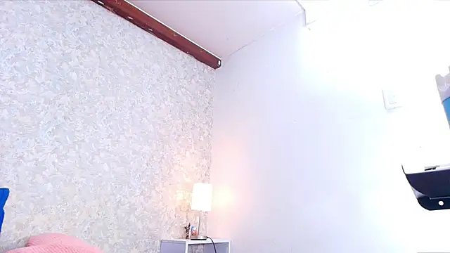 Snapshot of nicol_f chatting on 20, 11, 2025 nicol f online show from 20, 11, 2025