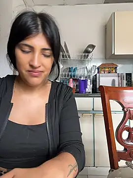 Afroditapoloo online show from 25, 5, 2026