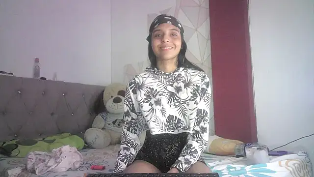 Snapshot of Michi_sexy chatting on 15, 3, 2025 Michi sexy online show from 15, 3, 2025