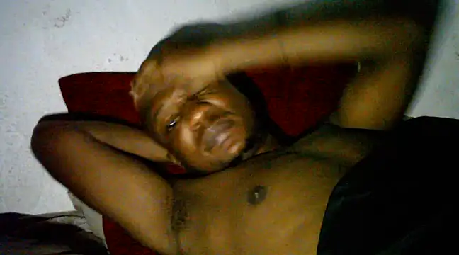 Snapshot of TheeRealShow chatting on 22, 1, 2025 TheeRealShow online show from 22, 1, 2025