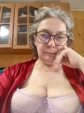 Snapshot of IrinaSweet54 chatting on 22, 6, 2026 IrinaSweet54 online show from 22, 6, 2026