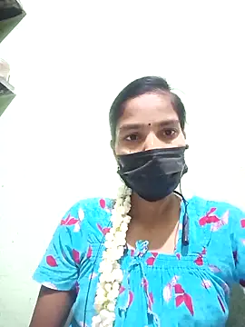 Snapshot of anusiya01 chatting on 17, 3, 2025 anusiya01 online show from 17, 3, 2025