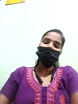 Snapshot of anusiya01 chatting on 20, 9, 2025 anusiya01 online show from 20, 9, 2025