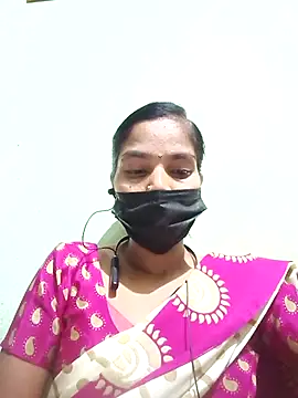 Snapshot of anusiya01 chatting on 25, 9, 2025 anusiya01 online show from 25, 9, 2025