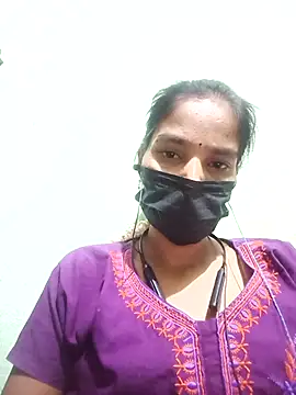 Snapshot of anusiya01 chatting on 28, 9, 2025 anusiya01 online show from 28, 9, 2025