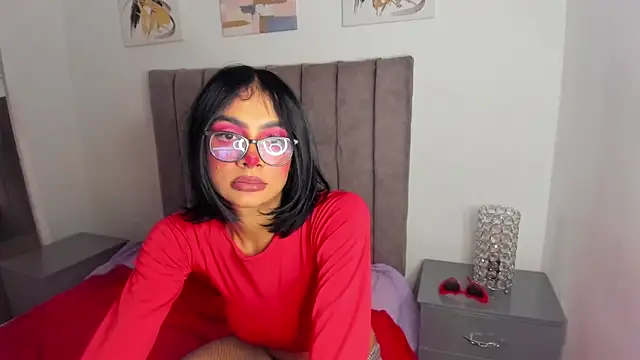 sarah  bigboobs online show from 3, 2, 2025