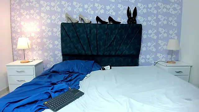 Snapshot of BritneySweet_ chatting on 13, 3, 2025 BritneySweet online show from 13, 3, 2025