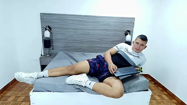 Loony Zion online show from 22, 1, 2025