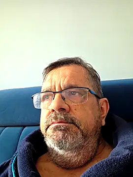 Snapshot of axecoman60 chatting on 4, 2, 2026 axecoman60 online show from 4, 2, 2026