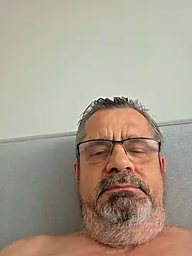 Snapshot of axecoman60 chatting on 30, 5, 2026 axecoman60 online show from 30, 5, 2026