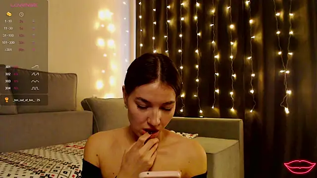 Snapshot of Bellla_Haddid chatting on 6, 5, 2026 Bellla Haddid online show from 6, 5, 2026