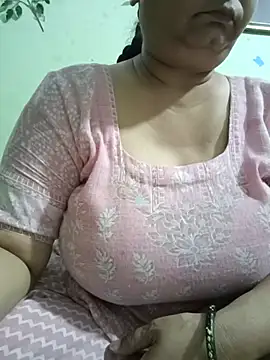 Snapshot of Kavya_kapoor chatting on 25, 6, 2026 Kavya kapoor online show from 25, 6, 2026