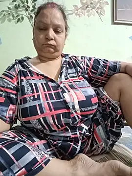 Snapshot of Kavya_kapoor chatting on 28, 6, 2026 Kavya kapoor online show from 28, 6, 2026