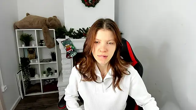 Baby Evalena online show from 20, 12, 2024