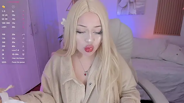 Kendall Bunnyy online show from 25, 1, 2025