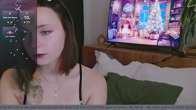 Snapshot of Pink_SeaGul chatting on 17, 12, 2024 Pink SeaGul online show from 17, 12, 2024