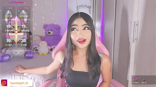 Snapshot of urfavprettygirl chatting on 21, 10, 2025 urfavprettygirl online show from 21, 10, 2025