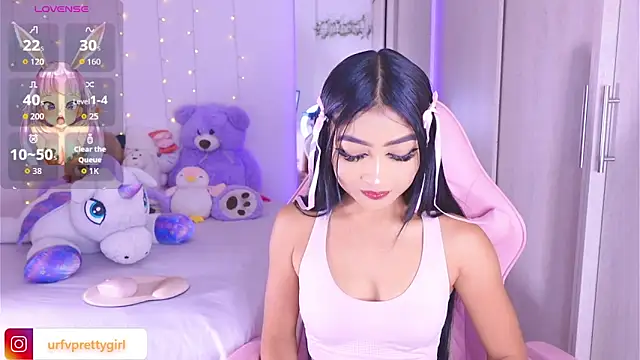 Snapshot of urfavprettygirl chatting on 3, 6, 2026 urfavprettygirl online show from 3, 6, 2026