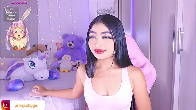 Snapshot of urfavprettygirl chatting on 26, 6, 2026 urfavprettygirl online show from 26, 6, 2026