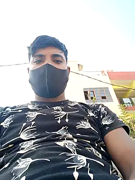 Snapshot of Fucker_boy_1 chatting on 8, 3, 2025 Fucker boy 1 online show from 8, 3, 2025