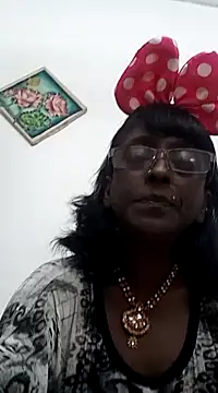 mamakarma1403 online show from 17, 2, 2025
