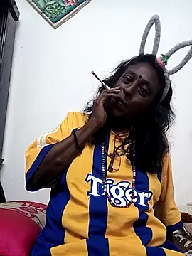 mamakarma1403 online show from 26, 11, 2025