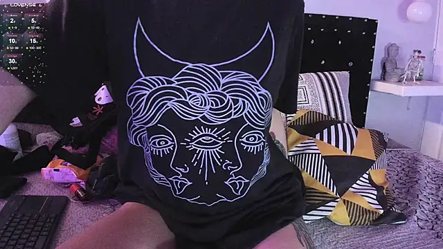 Ghosty Doll online show from 10, 2, 2026