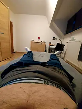 pascalino100 online show from 25, 2, 2025