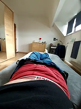 pascalino100 online show from 1, 3, 2025