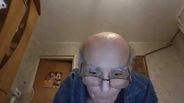 mariusica1xh online show from 12, 4, 2026