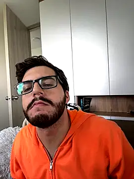 thomas gun online show from 15, 12, 2025